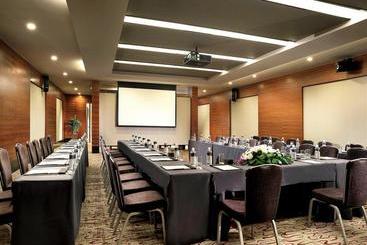هتل Sofitel Nanjing Zhongshan Golf Suning