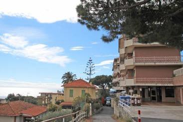 هتل Apartment Cesare By Interhome