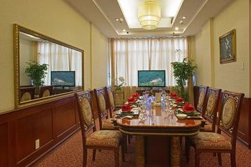 Huu Nghi Hotel