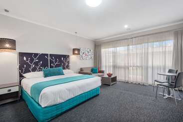 فندق Comfort Inn Deakin Palms