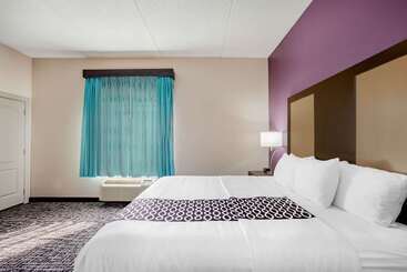 هتل La Quinta By Wyndham Mission At West Mcallen