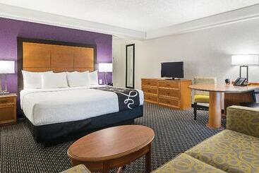 هتل La Quinta By Wyndham Roswell