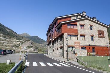 Apartahotel Obaga Blanca & Spa