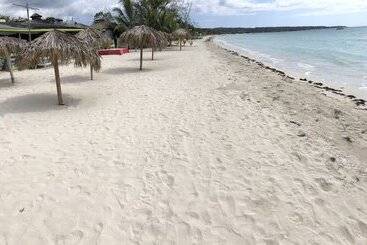 Fun Holiday Beach Resort