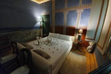 هتل Escala ópera