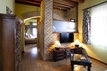 هتل روستایی Ibersol La Casona de Andrea