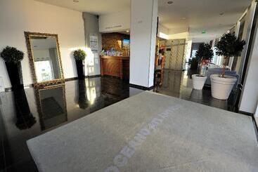 Oceano Atlantico Apartamentos Turisticos