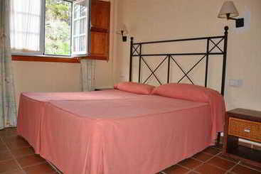 Apartamentos HC7 Breñas Garden