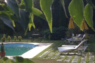 هتل Mas Vilalonga Petit