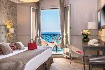 هتل Le Royal Promenade Des Anglais