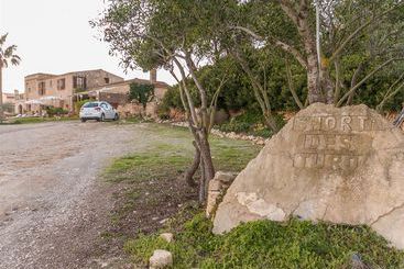 هتل روستایی Finca Es Carbó