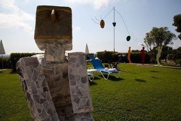 هتل Le Mas D'Artigny & Spa