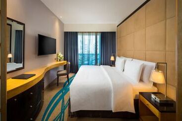 Savoy Suites Hotel Apartment Newly Renovated