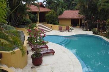 فندق Ritmo Tropical   Pool And Breakfast
