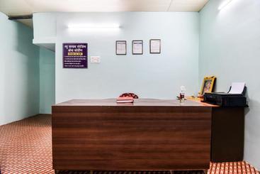 酒店 Spot On Nag497 New Satyam Lodging