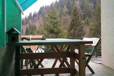 پانسیون Vikendica Jela Kopaonik