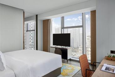 Vignette Collection Hangzhou Huaxia Center Hotel, An Ihg