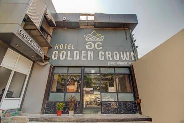 هتل Oyo Mum2055  Golden Crown