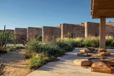 هتل Paradero Todos Santos   Exclusive Experiences Included