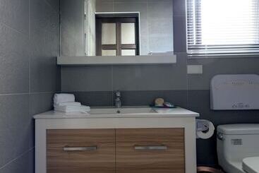 هاستل Pod Labo 家庭多人高cp 四人起