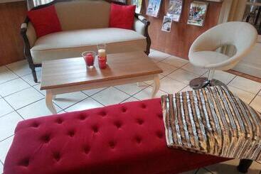 فندق Le Beaugency