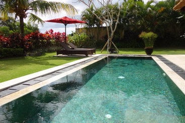 هتل Hillstone Uluwatu Villa