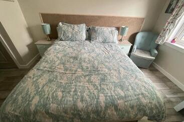 צימר Saorsa House Culross