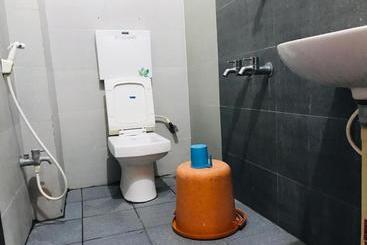 هتل Staymaker Bright Palace Residency