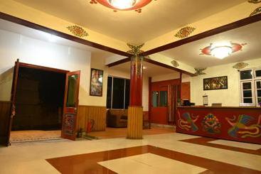 هتل Chalet Orchid Eco Retreat