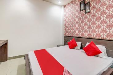 酒店 Oyo 78174 Neelkanth