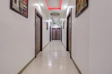 酒店 Oyo 78174 Neelkanth