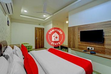 בית מלון כפרי Oyo 69436  Royal Wings