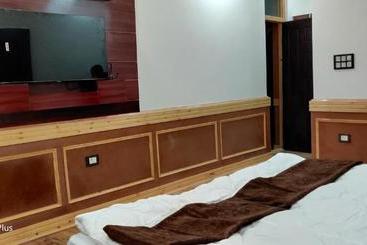 پانسیون Ladakh Country Inn