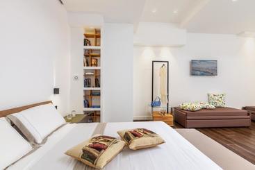 پانسیون Qui Vicino Boutique Rooms And Suites