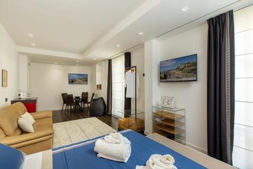 پانسیون Qui Vicino Boutique Rooms And Suites