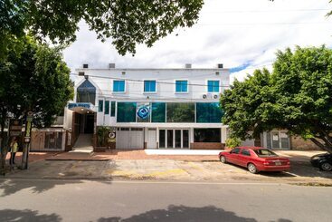 هتل Ayenda Oporto Suites