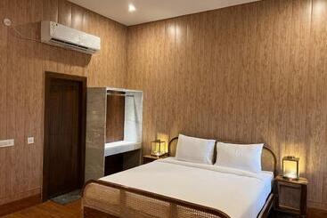 בית מלון כפרי Glenville Forest Resort & Spa