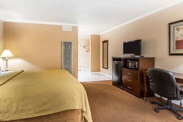 ホテル Quality Inn Near Hearst Castle