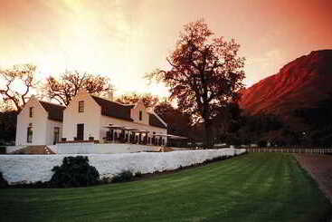 ホテル Zorgvliet Wines Country Lodge
