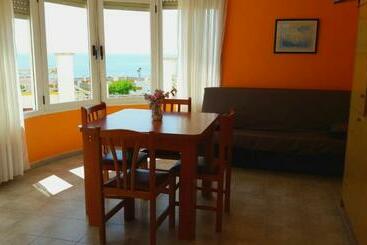 Apartamentos Famara
