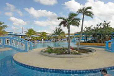 هتل Playa Coco