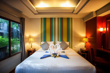 هتل Tango Beach Resort
