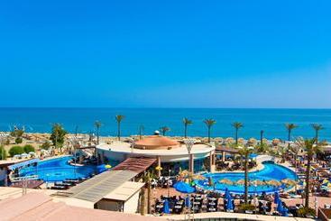 هتل Caldera Beach