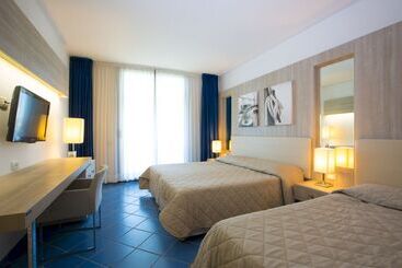 هتل Mclub Lipari