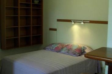 هتل Michelo Suites