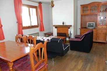 Apartamentos Jaca 3000