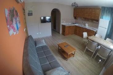 Ozalp Apart C