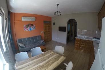 Ozalp Apart C