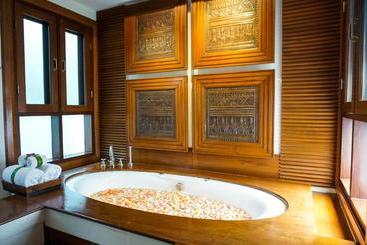 هتل Oasis Baan Saen Doi Spa Resort
