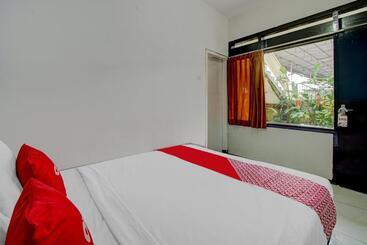 هتل Capital O 90071 Paralayang View